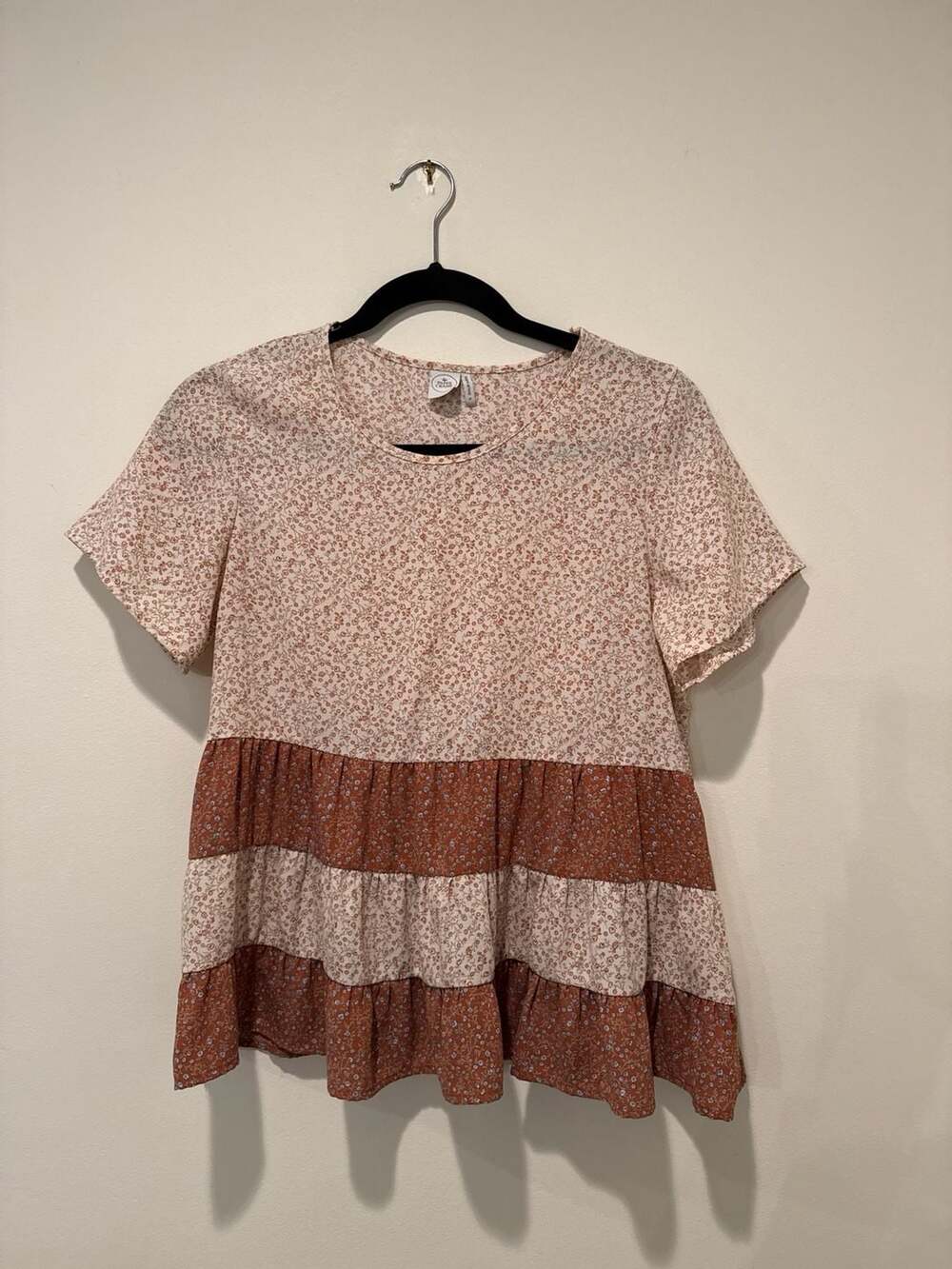 Paper Crane Floral Tiered Short Sleeve Top Size S
